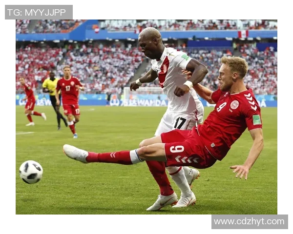 秘鲁与丹麦精彩对决比赛录像回顾与精彩瞬间分析